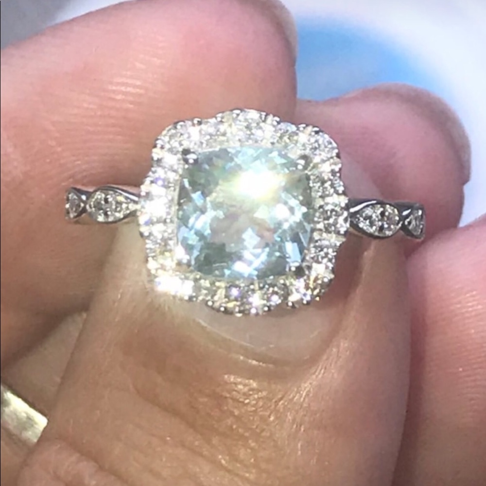 aquamarine & diamond Ring, 14KWG